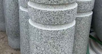 清远 芝麻白花岗岩挡车柱、隔离柱多少钱