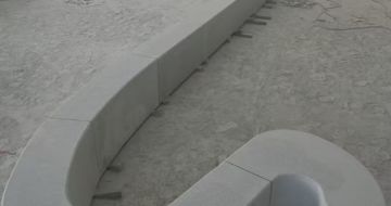 清远 花岗岩整石坐凳拼装