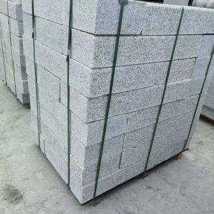 清远 芙蓉白火烧两面路沿石