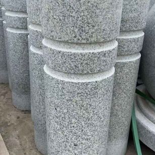清远 芝麻白花岗岩挡车柱、隔离柱多少钱