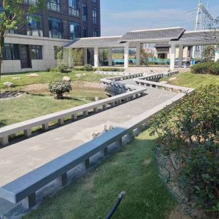 清远 芝麻灰小区坐凳&栏杆安装效果