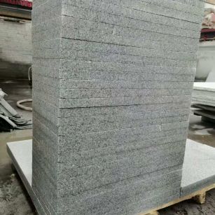 清远 花岗岩 地铺成品300*600，尺寸标准、厚薄均匀