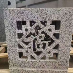 清远 芝麻白花岗岩镂空雕花灯笼