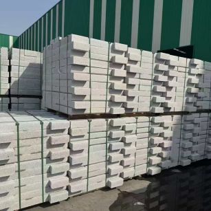 清远芝麻白路沿石