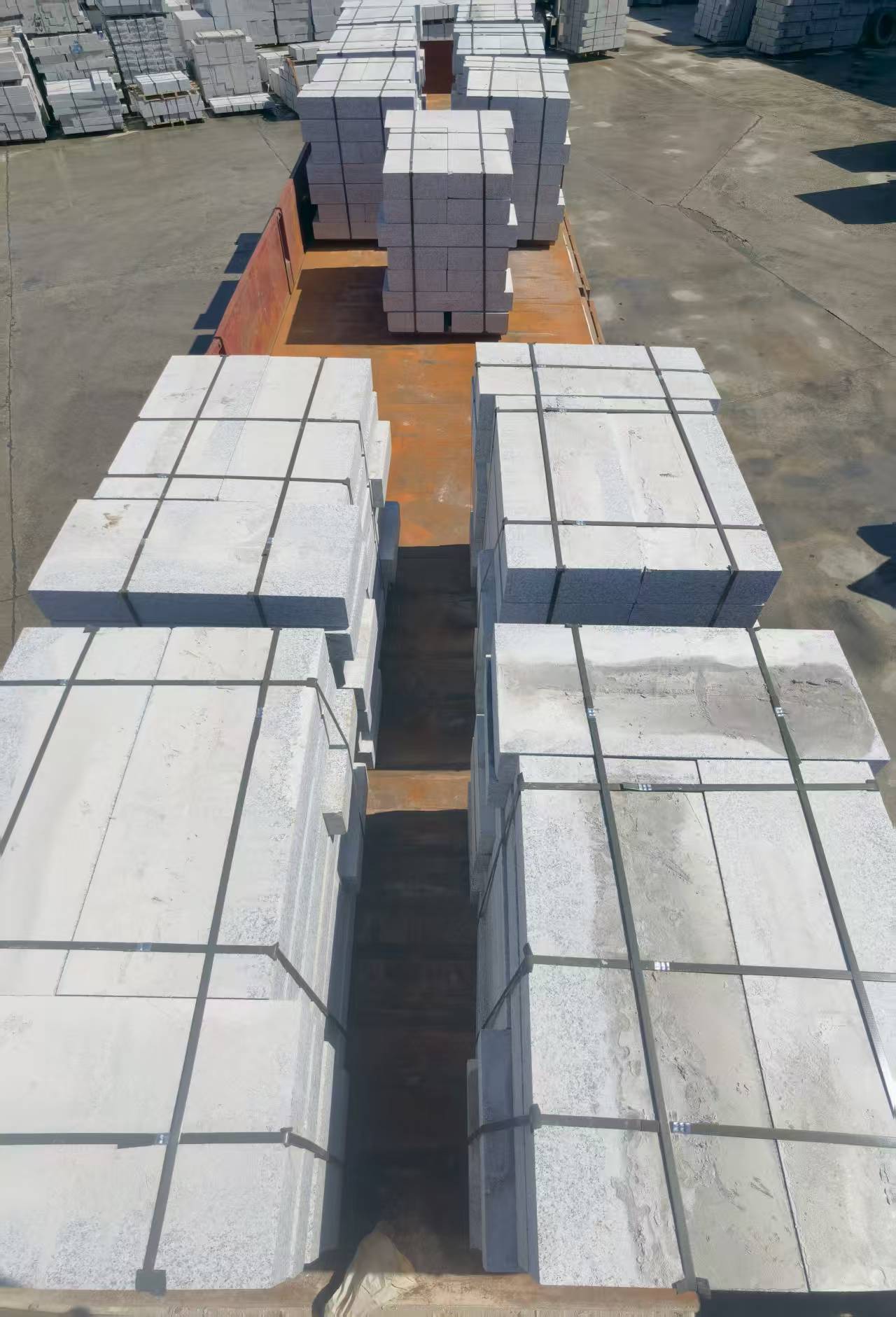 清远 路沿石装车出货