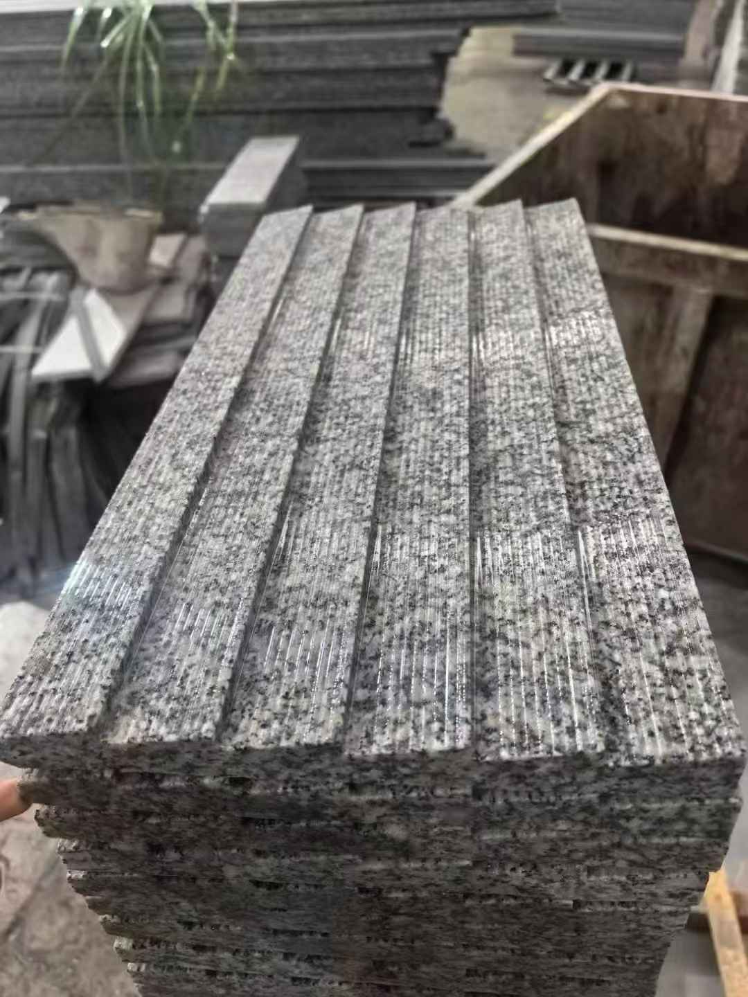 清远 狼牙石