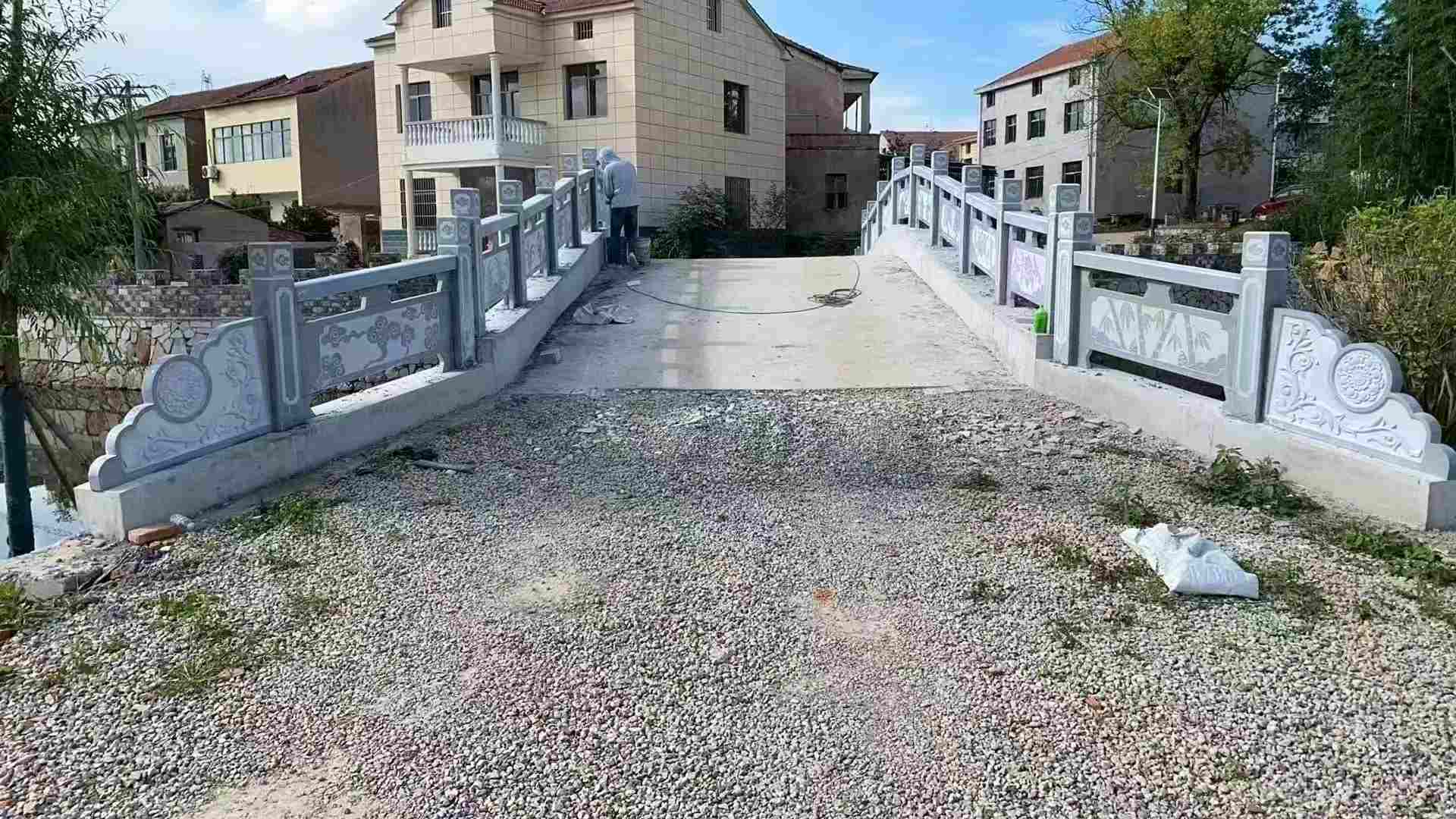 清远 芝麻灰花岗岩桥栏杆