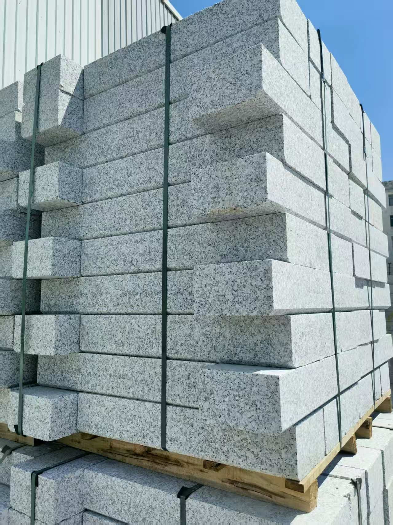 清远 路沿石颜色均匀、尺寸标准