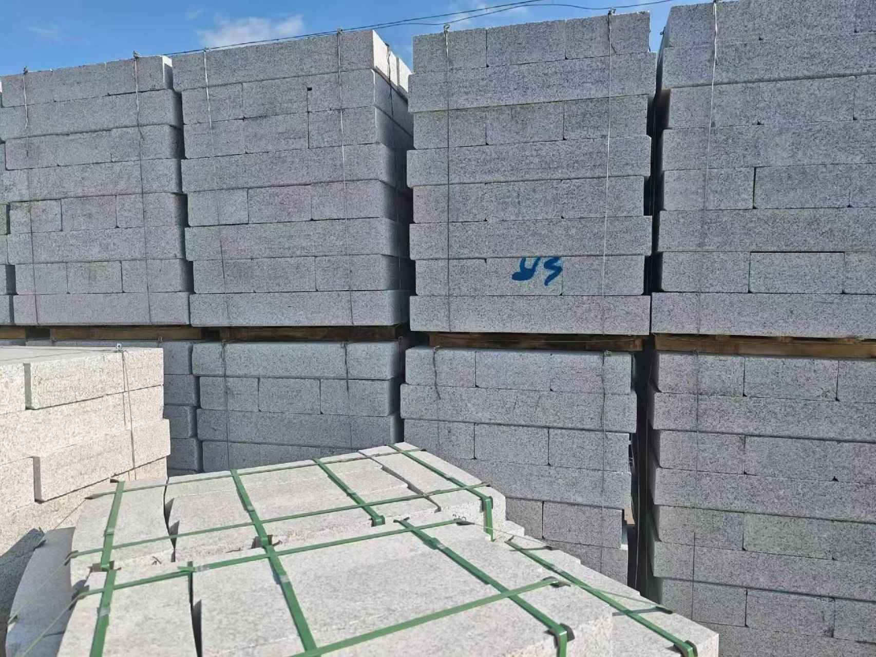 清远 路沿石，路侧石-尺寸标准、颜色均匀