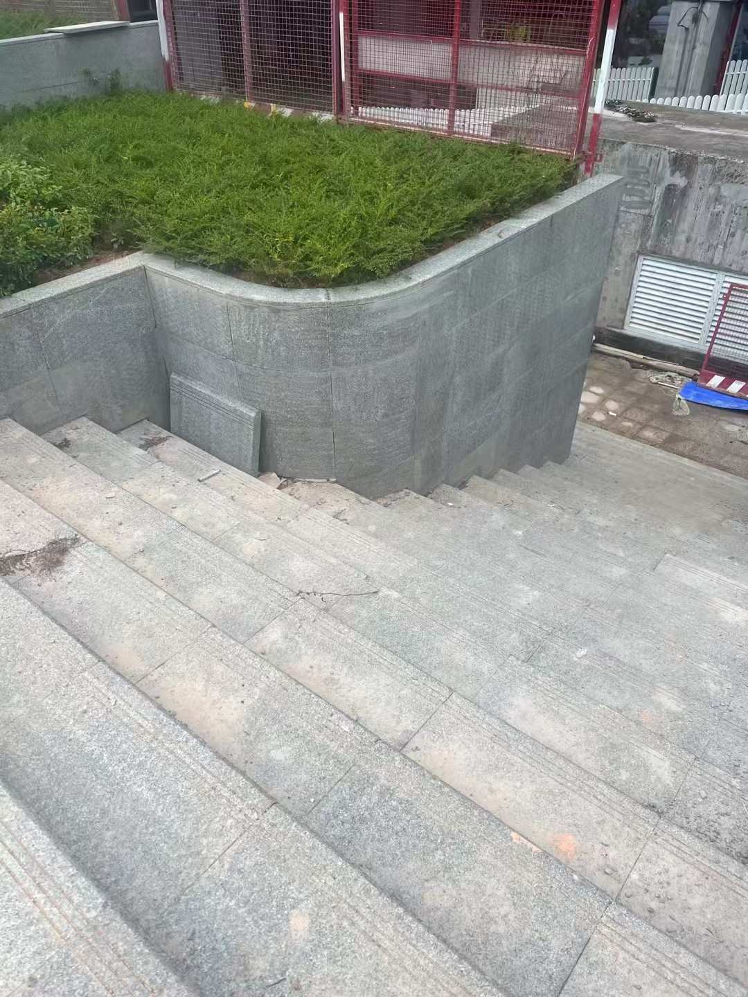 清远 芝麻黑火烧面铺装案例