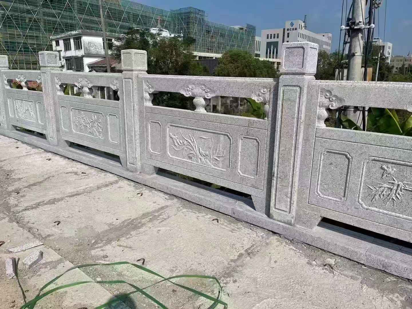 清远 芝麻白栏杆