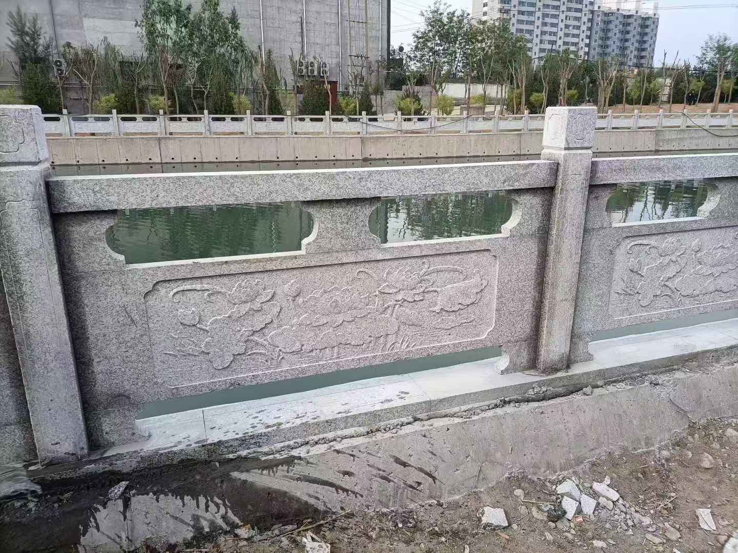 清远 芙蓉白大花桥梁、河道，石材栏杆、围栏、护栏