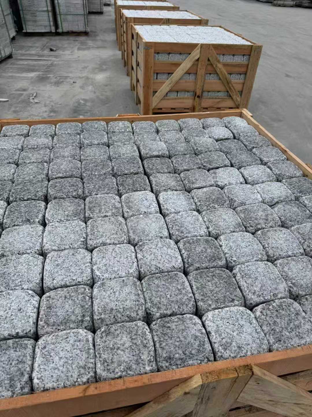 清远 园林景观滚石