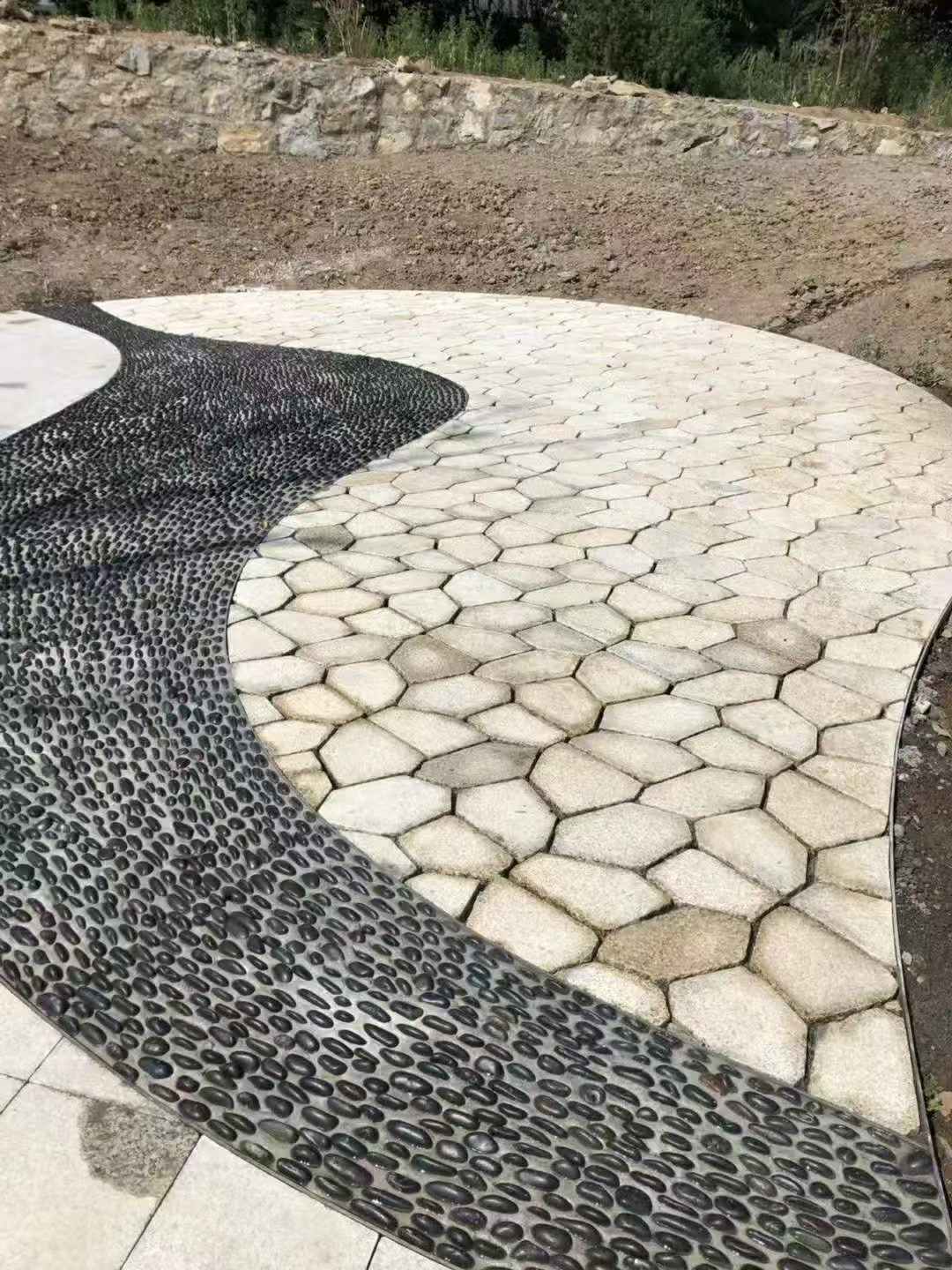 清远 黄金麻冰裂缝室外铺装效果完美展示