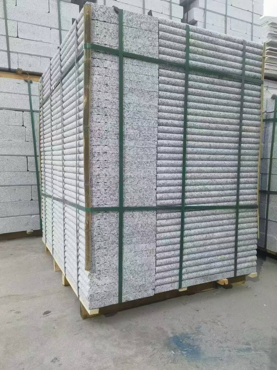 清远 芙蓉白3公分厚磨圆边、拉槽，楼梯踏步